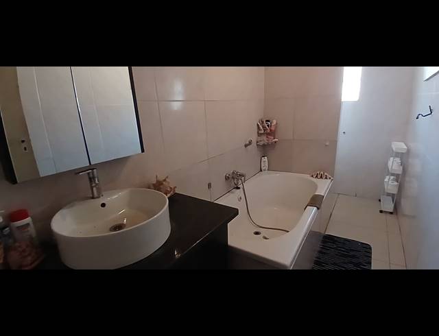 3 BEDROOM FREESTANDING FOR SALE IN MODEL PARK